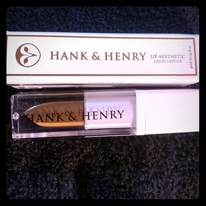 Hank and Henry Lip Aesthetic: Gang Gang.